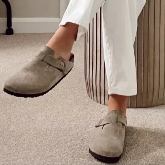 Birkenstock Boston Soft Footbed Clogs
In Taupe - Picture 5 of 15